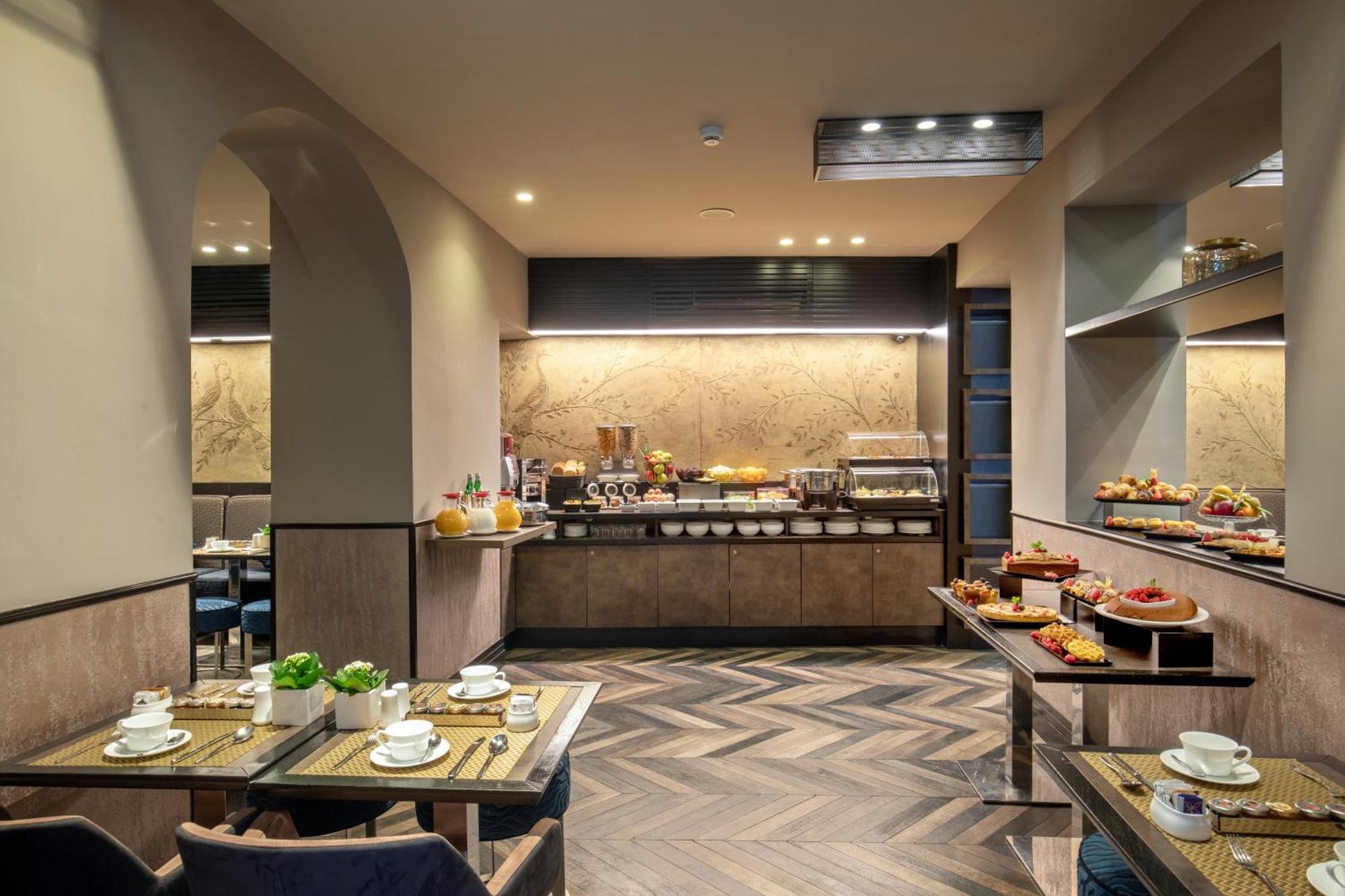 Hotel The Style Roma Esterno foto