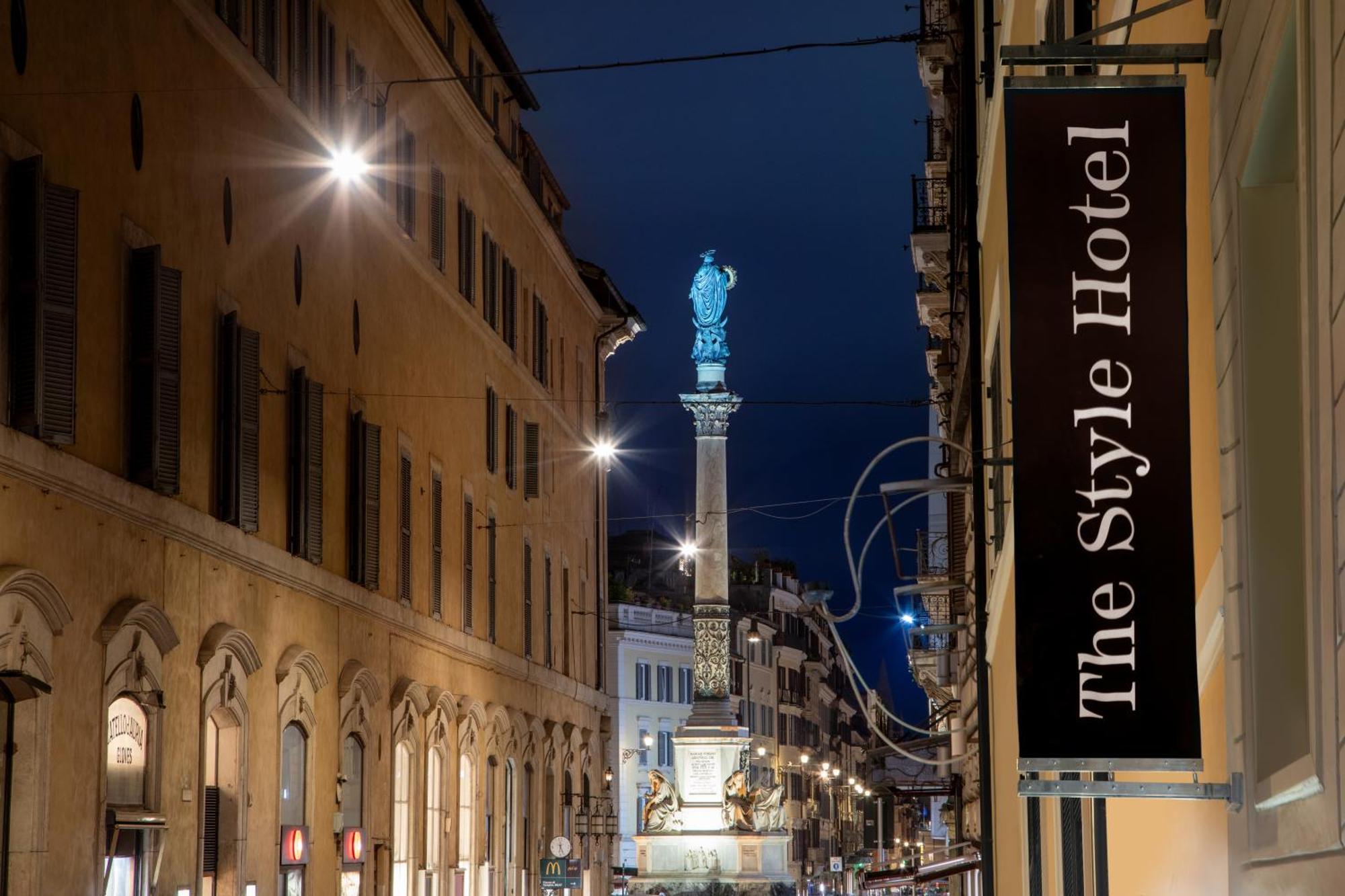 Hotel The Style Roma Esterno foto